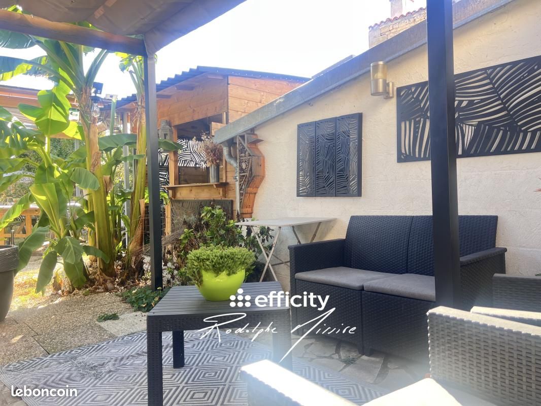 Maison 5 pièces 125 m² · à Niort · 125 m² · 207 000 €