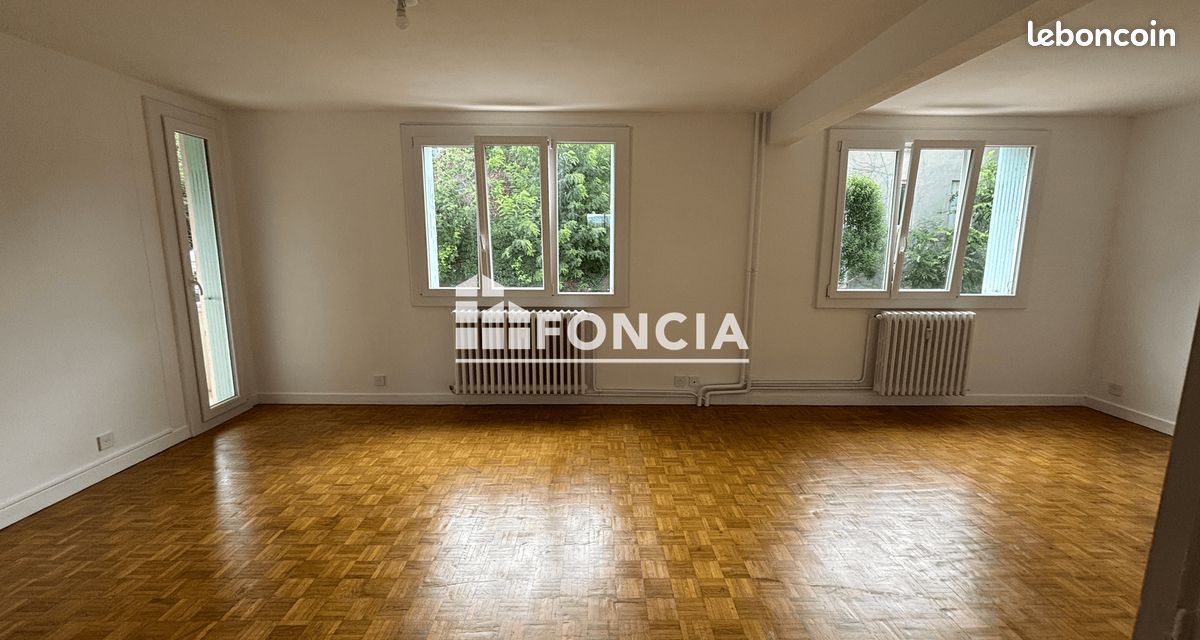 Appartement 4 pièces 72 m² · à Valence · 72 m² · 820 €