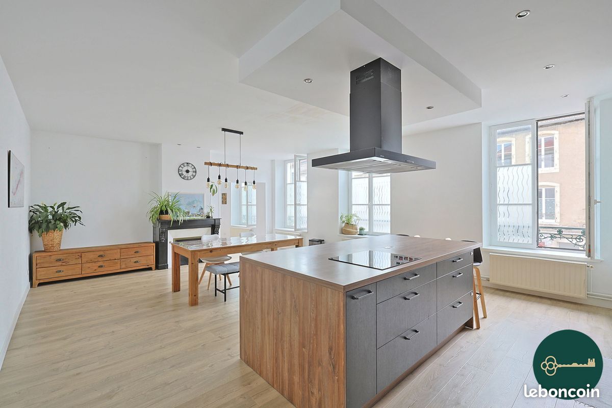 Appartement 7 pièces 173 m² · à Toul · 173 m² · 240 000 €