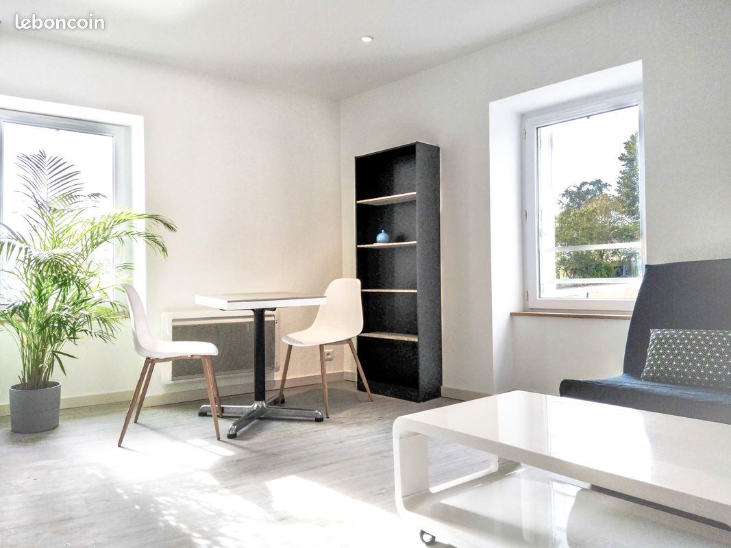 Appartement 1 pièce 22 m² · à La Boissière-de-Montaigu · 22 m² · 450 €