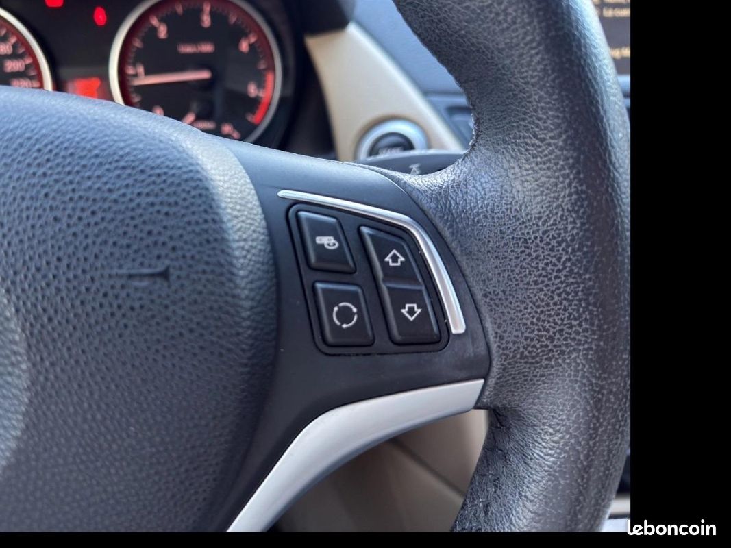 Bmw X1 18 D 145 LOUNGE SDRIVE (image 22)