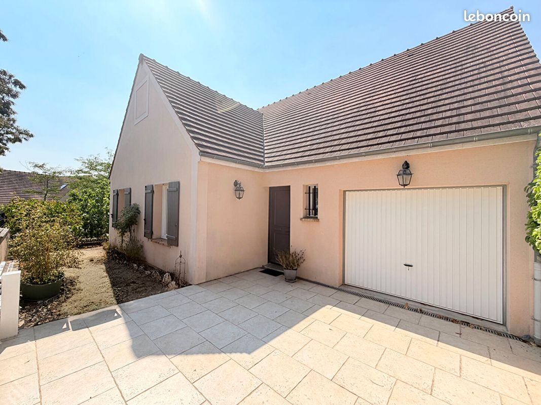 Maison 4 pièces 88 m² · à Chanteloup-les-Vignes · 88 m² · 339 000 €