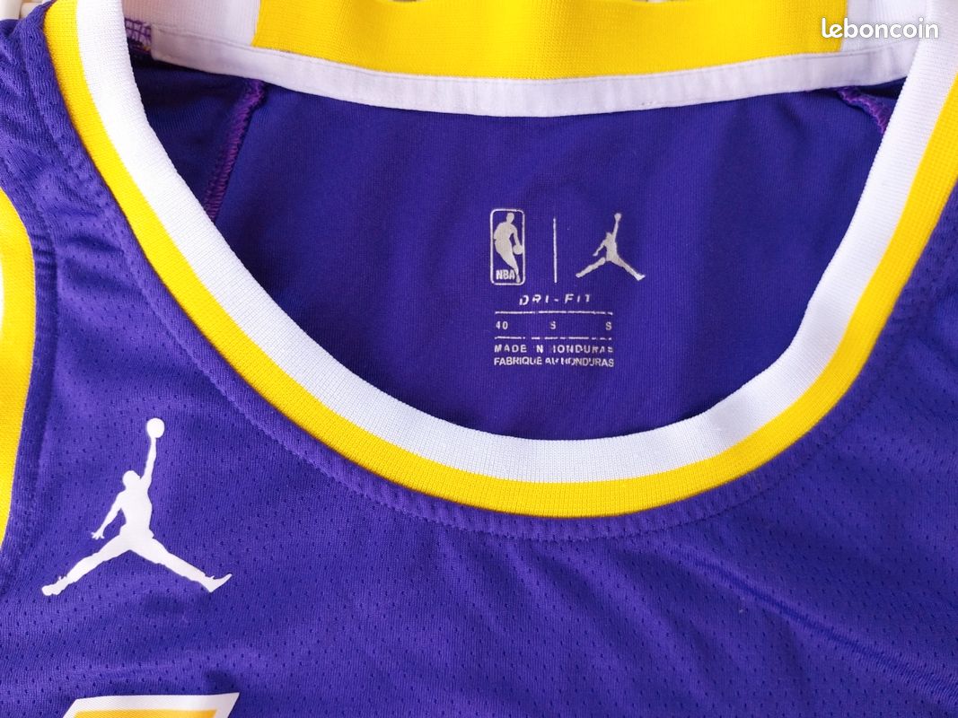 Los Angeles Lakers Pull De NoÃ«l Nba T-shirt Nike Gold Los Angeles