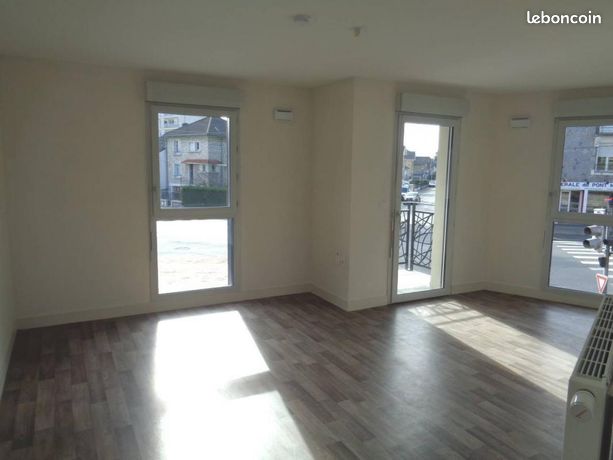 Studio 1 pièce 27 m²