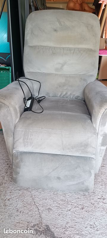 Fauteuil relax électrique (image 1)