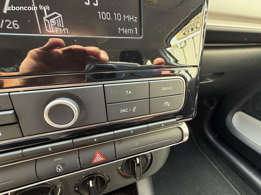 Citroen C3 PURETECH 68CH LIVE E6.D-TEMP 105G (image 25)