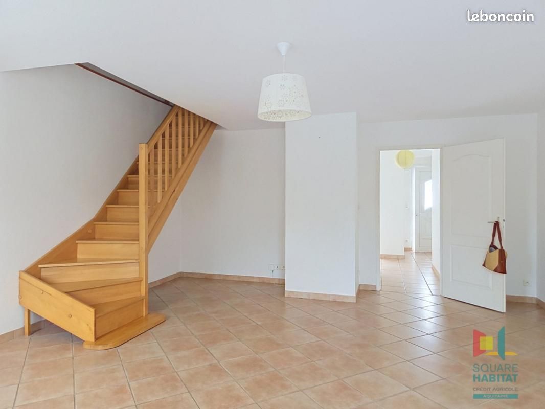 Appartement 3 pièces 85 m² · à Saint-Denis-de-Pile · 85 m² · 810 €/mois