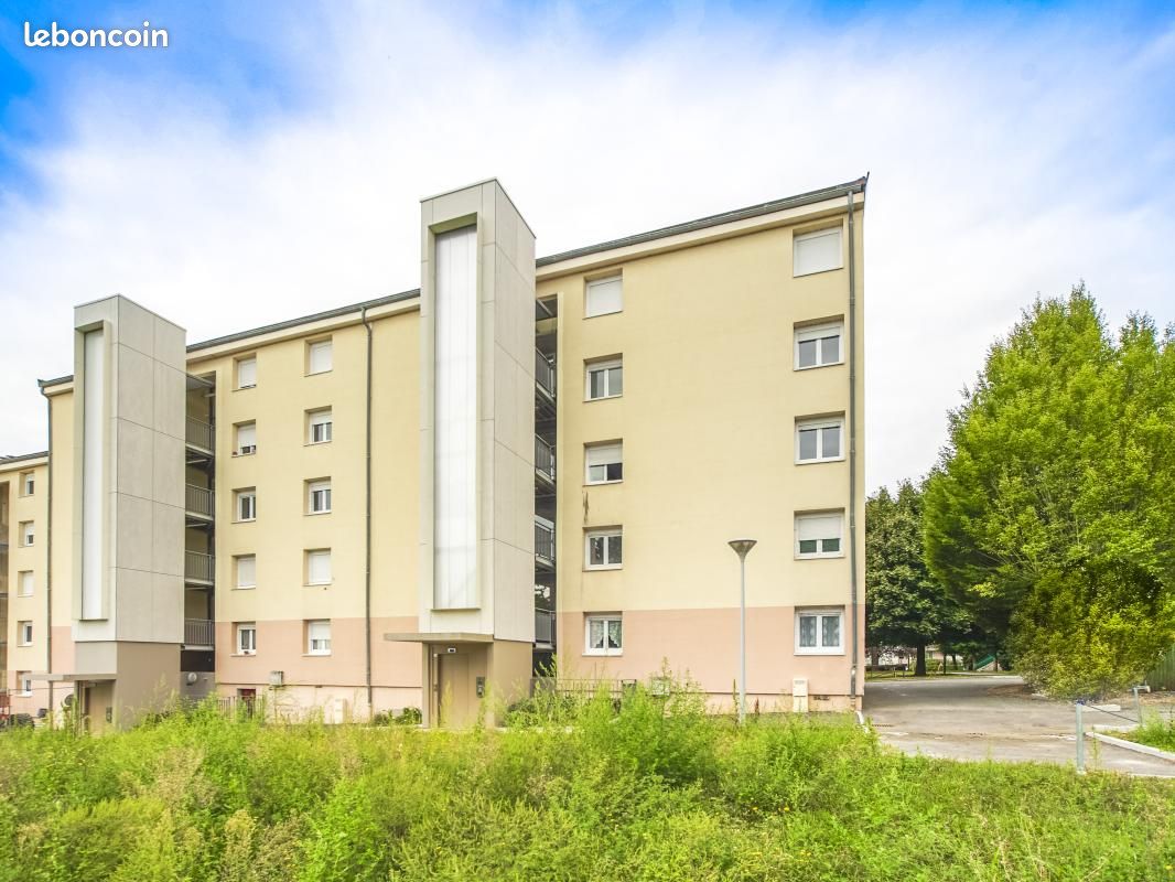 Appartement 5 pièces 84 m² · à Louhans · 84 m² · 604 €/mois