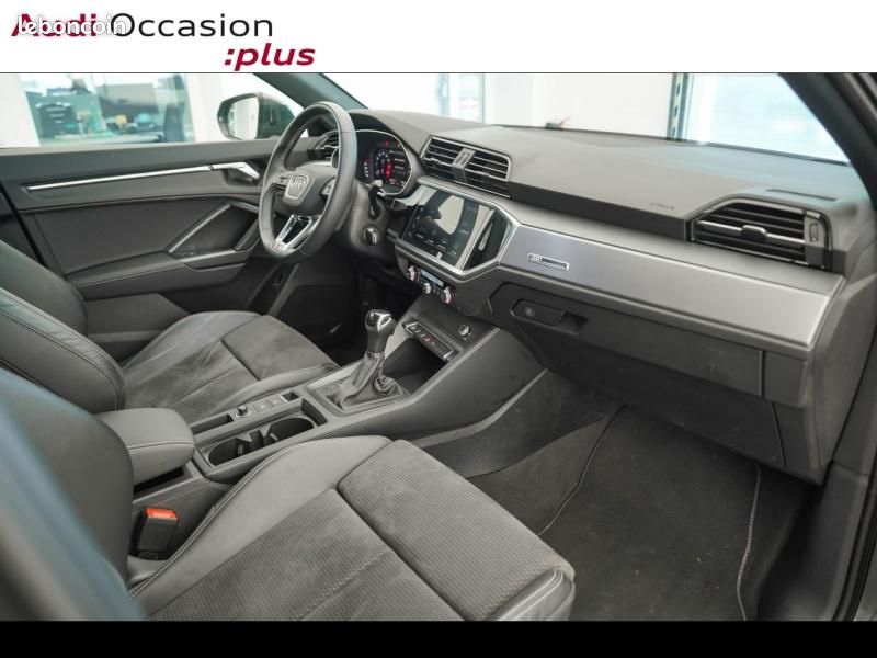 Audi Q3 Sportback 35 TFSI 150ch S line S tronic 7 (image 12)