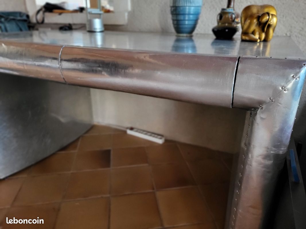 Bureau design aviateur (image 2)