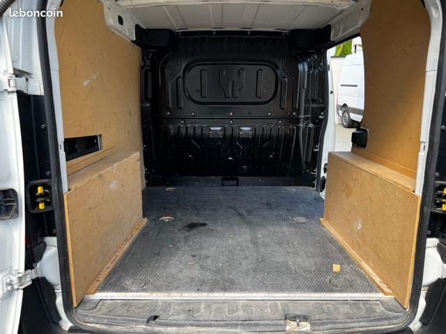 Opel COMBO CARGO L1H1 1.3 CDTI 95CH PACK CLIM + (image 8)