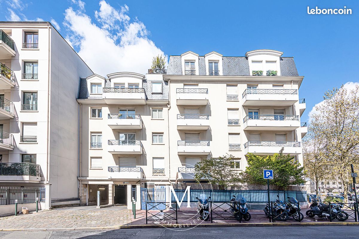 Appartement 2 pièces 51 m² · à La Garenne-Colombes · 51 m² · 298 000 €