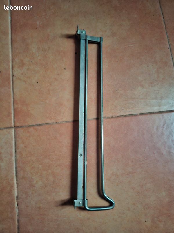 Porte manteau télescopique (image 1)