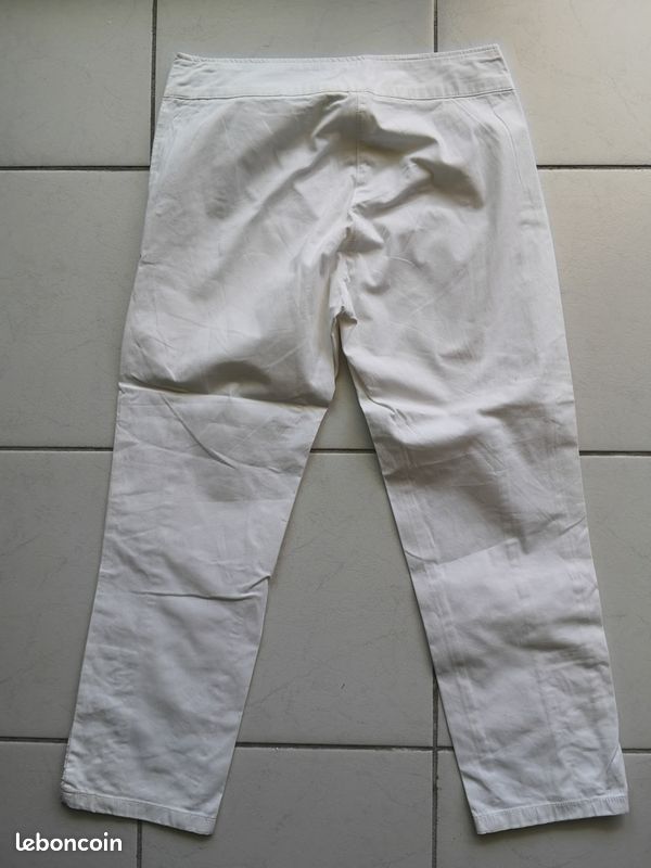 Pantacourt blanc (image 1)