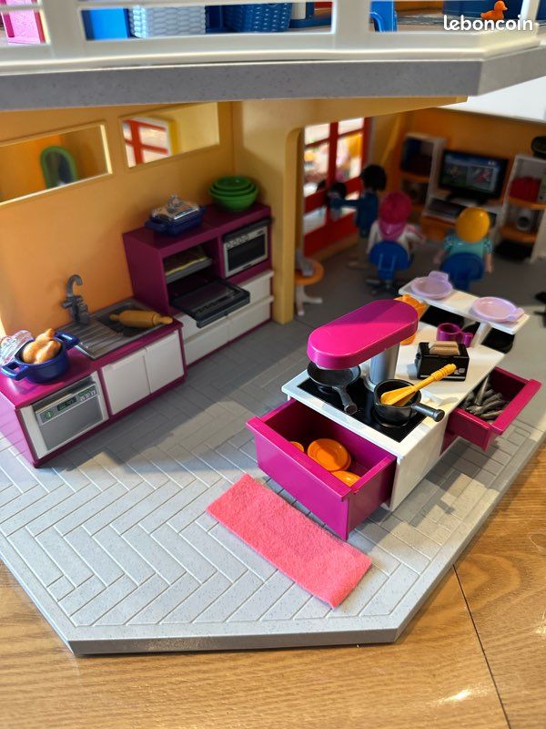 Maison playmobil City Life avec accessoires valeur neuf 305 (image 6)