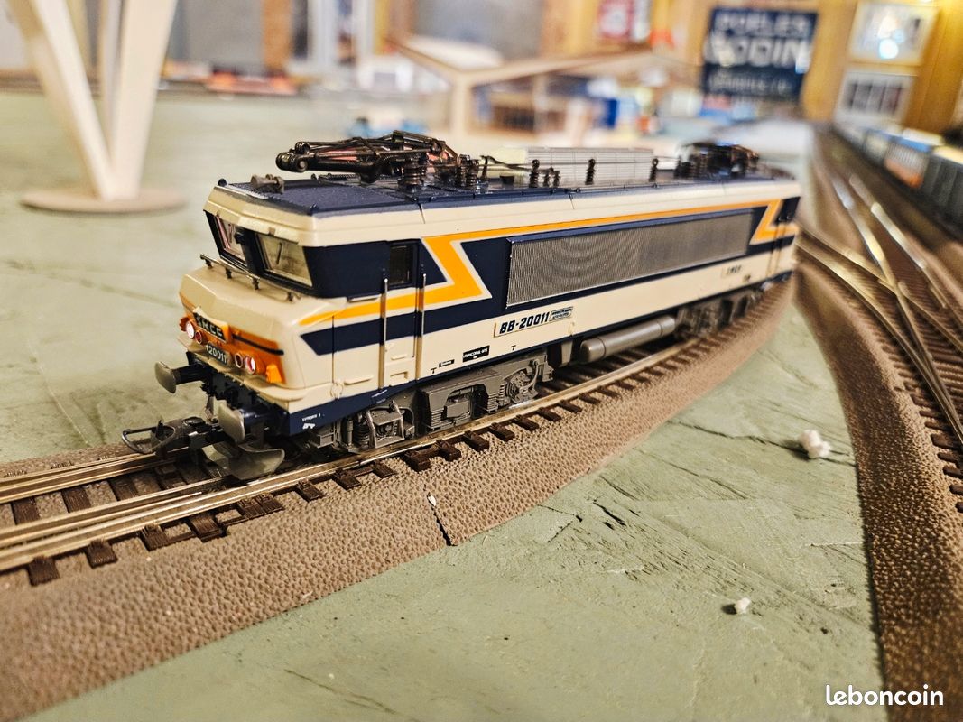ROCO 62541 HO - Locomotive Type BB 9200 Livrée En Voyage Ep V SNCF 509261 Roco En Id12330