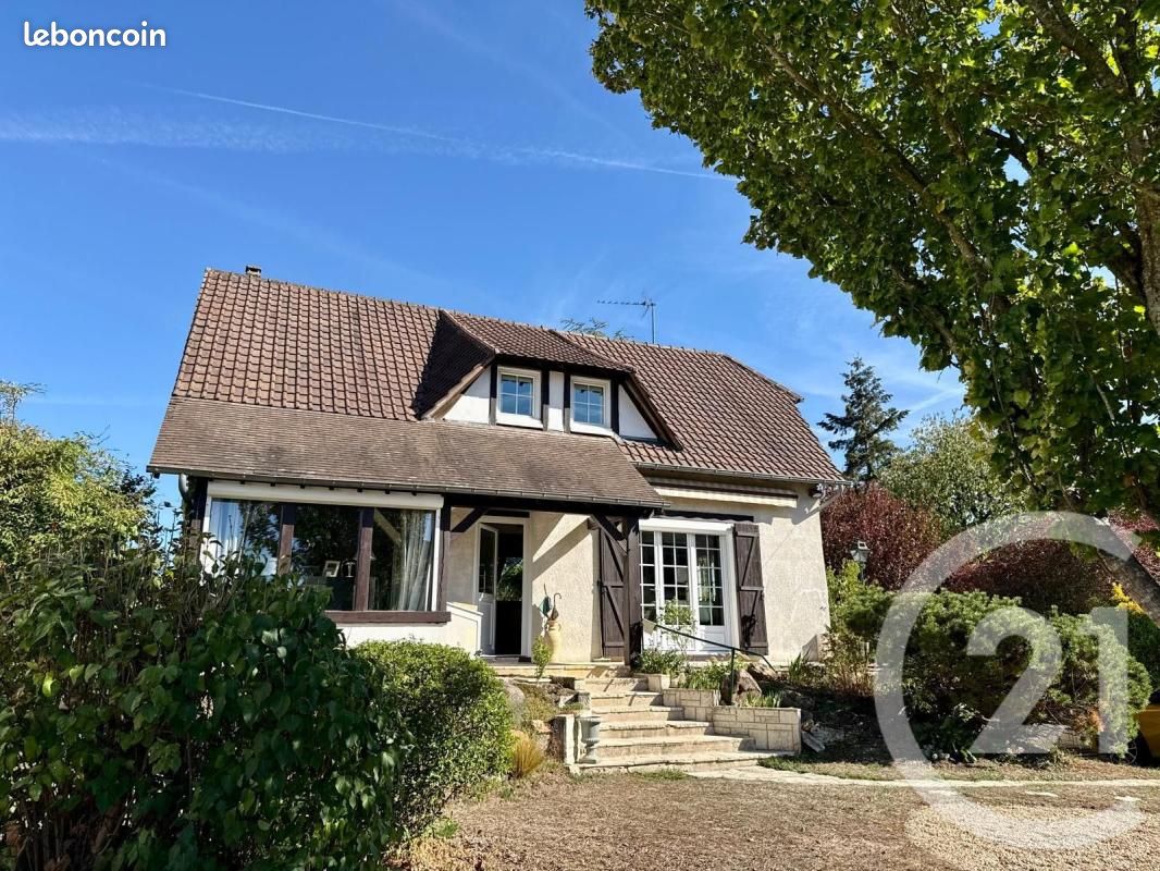 Maison 5 pièces 110 m² · à Ivry-la-Bataille · 110 m² · 259 000 €