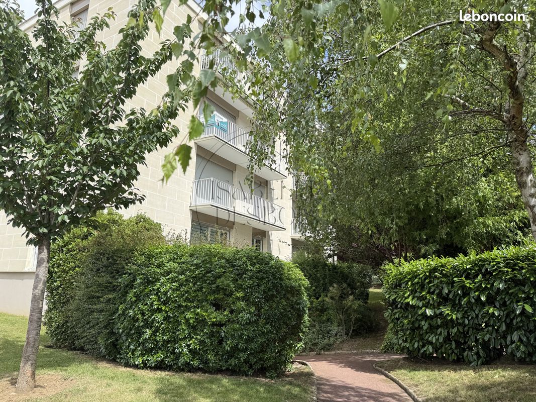Appartement 4 pièces 86 m² · à Chambourcy · 86 m² · 320 000 €