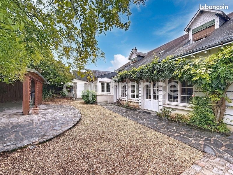 Maison 9 pièces 305 m² (image 15)