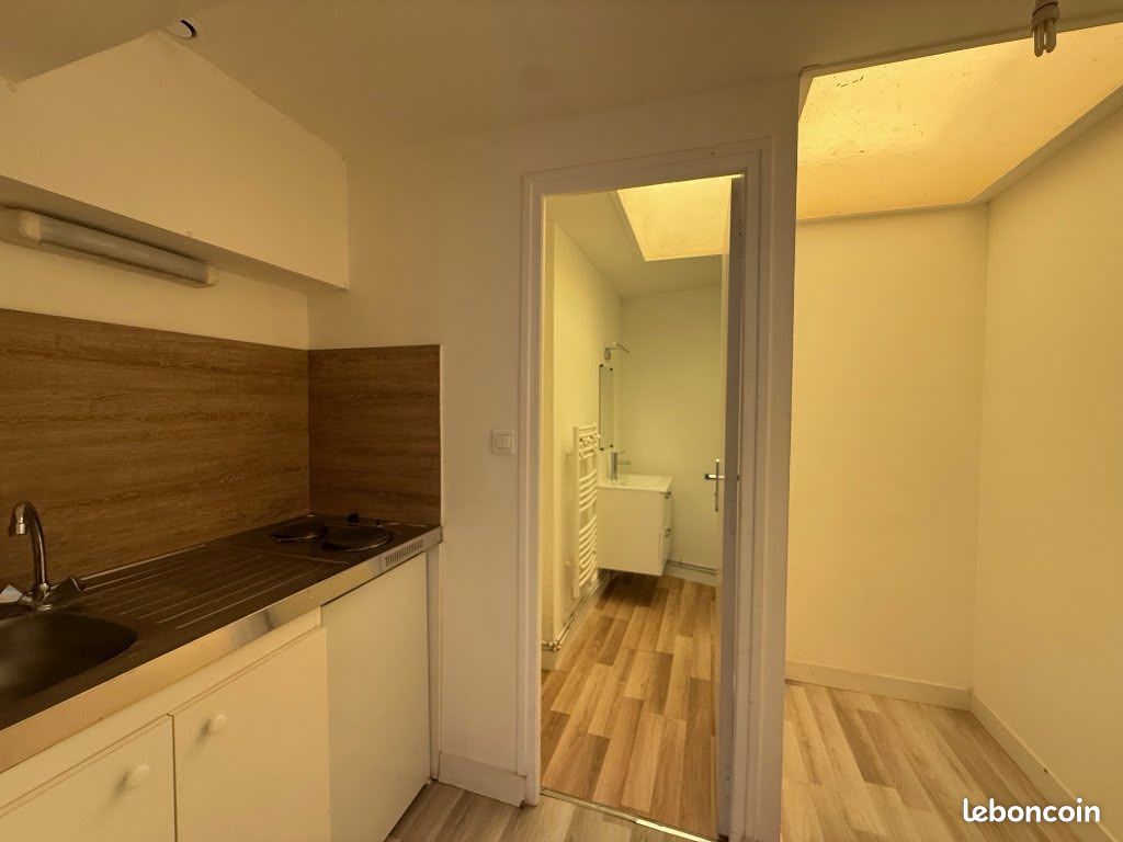 Appartement 1 pièce 16 m² · à Lille · 16 m² · 390 €