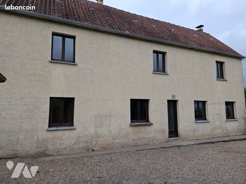 Maison 5 pièces 134 m² · à Gézaincourt · 134 m² · 73 780 €