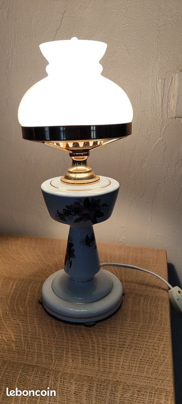 Lampe italienne en céramique avec abat-jour en opaline (image 2)