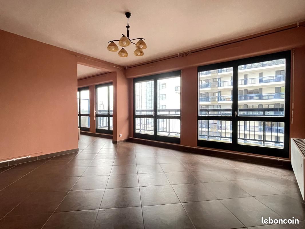 Appartement 2 pièces 48 m² · à Nancy · 48 m² · 620 €