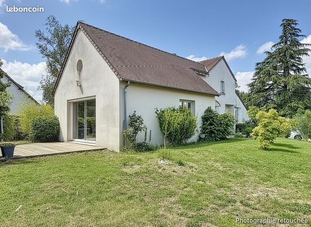 Maison 6 pièces 173 m² · à Montlouis-sur-Loire · 173 m² · 343 000 €