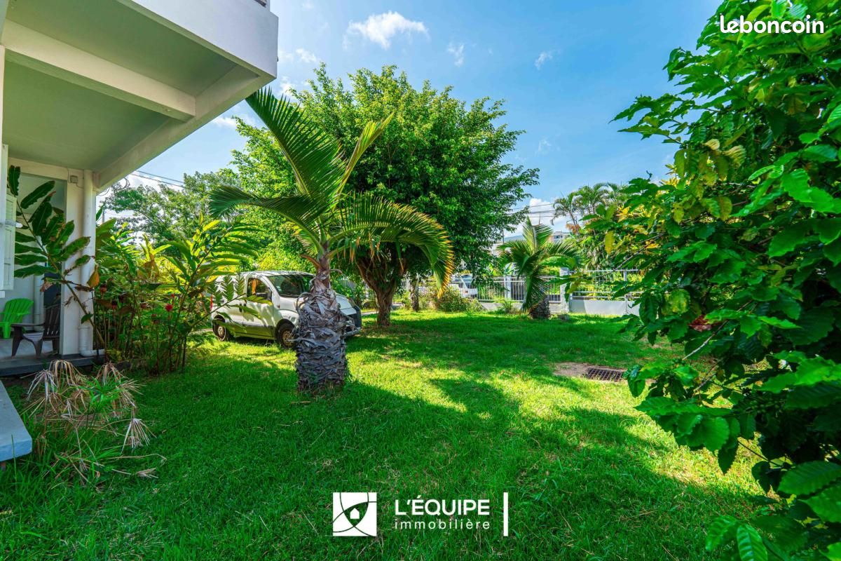 Maison 7 pièces 185 m² · à Saint-Denis · 185 m² · 478 000 €