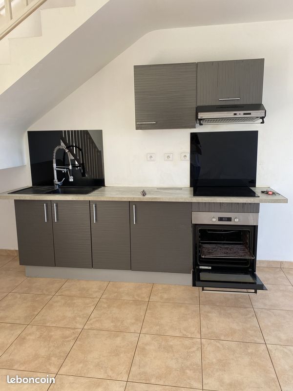 Maison 4 pièces 62 m² · à Saint-Pierre · 62 m² · 907 €