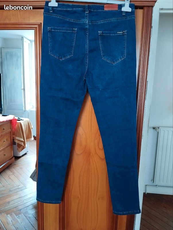 Jeans taille 44 (image 8)