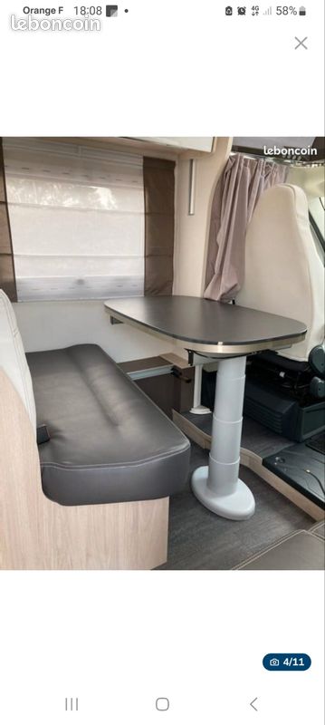 Camping car Chausson 718 XLB spécial avec attelage édition
2019 4 places (image 4)