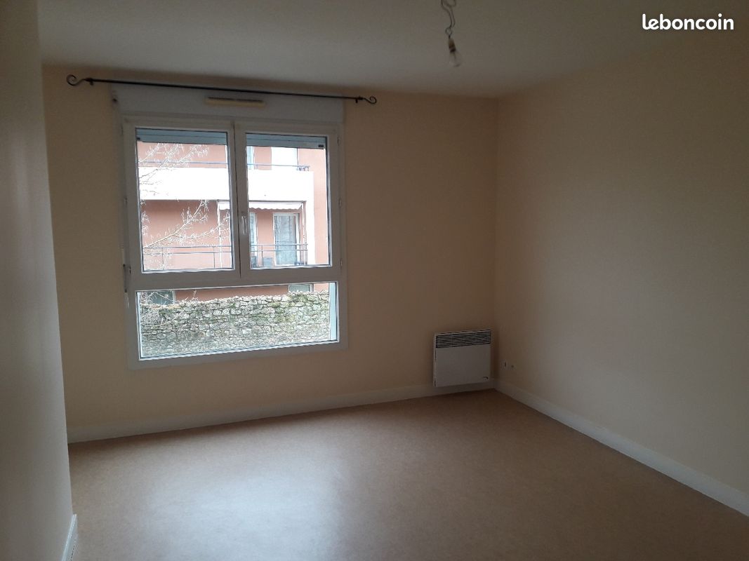 Location appartement T 2 - Poitiers 86000 (image principale 2)