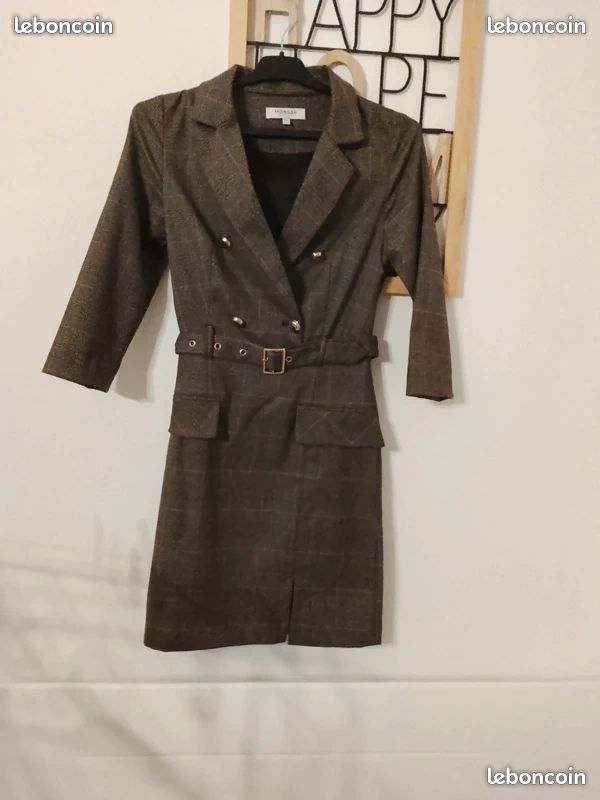 Robe Morgan rouge taille xs/34 - Vêtements