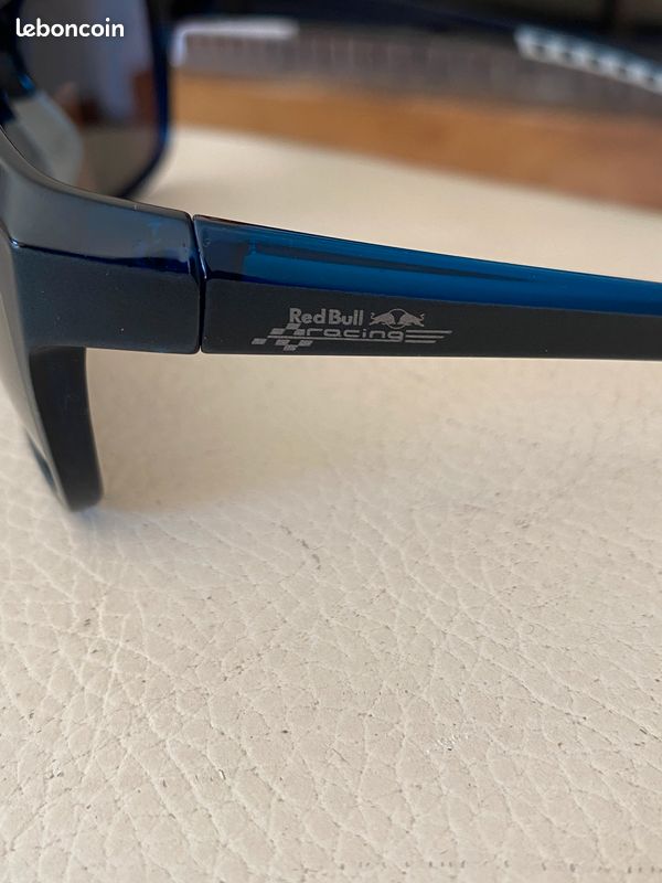 Lunette de soleil redbull pour homme (image 3)
