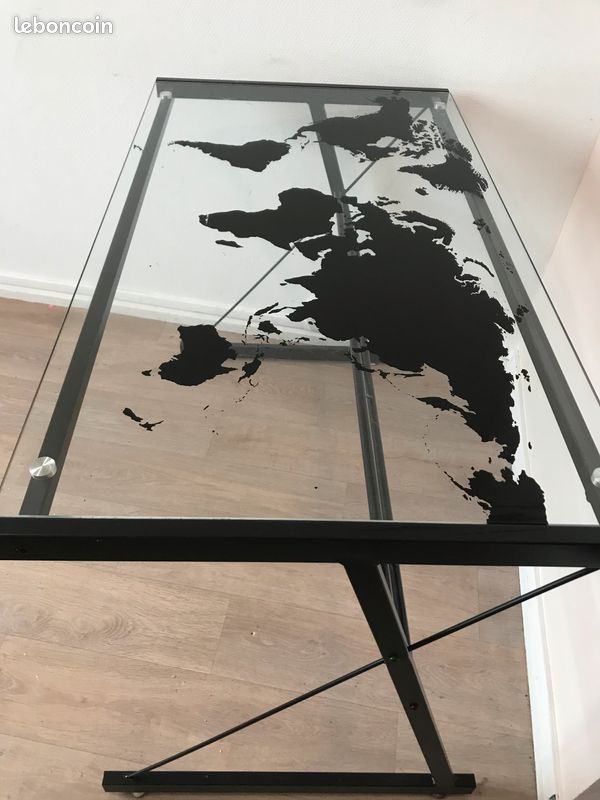 Bureau (image 2)