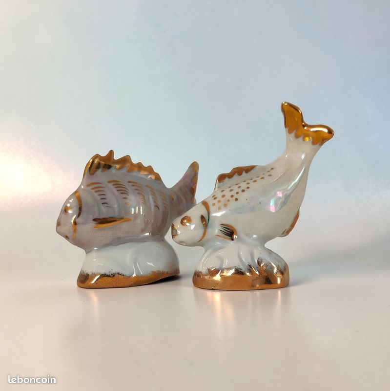 Salière et poivrière ancienne Art Déco en Porcelaine avec un
