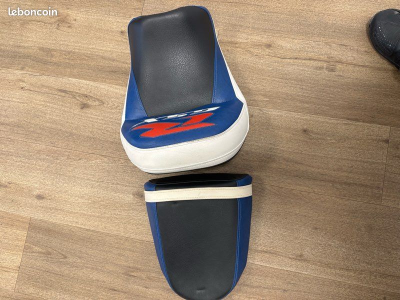 Scelle confort GSXR 750 k4/k5 (image 1)