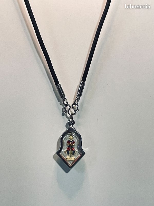 044 Collier Pendentif amulette thaïlandaise talisman Thao Wessuwan derrière Rahu Keep Moon (image 3)