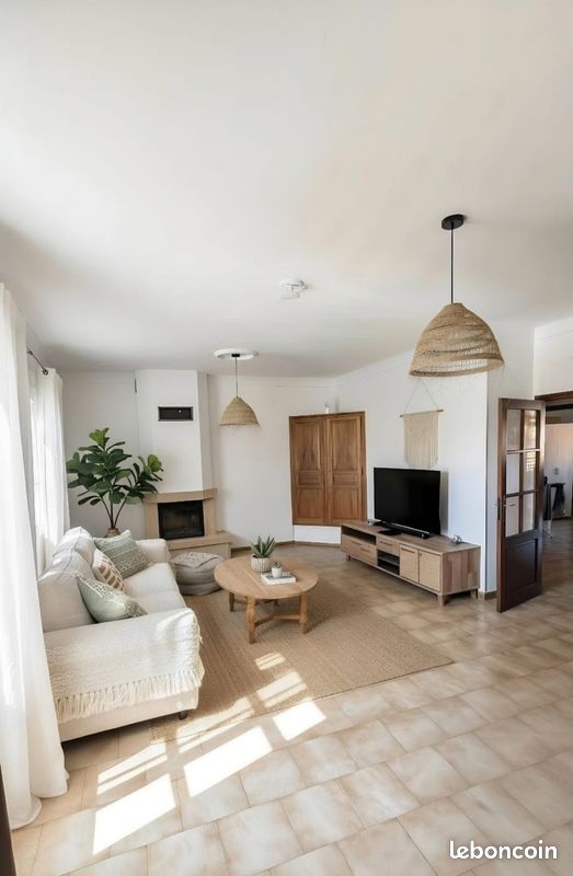 Appartement 4 pièces 90 m² · à Laragne-Montéglin · 90 m² · 950 €/mois