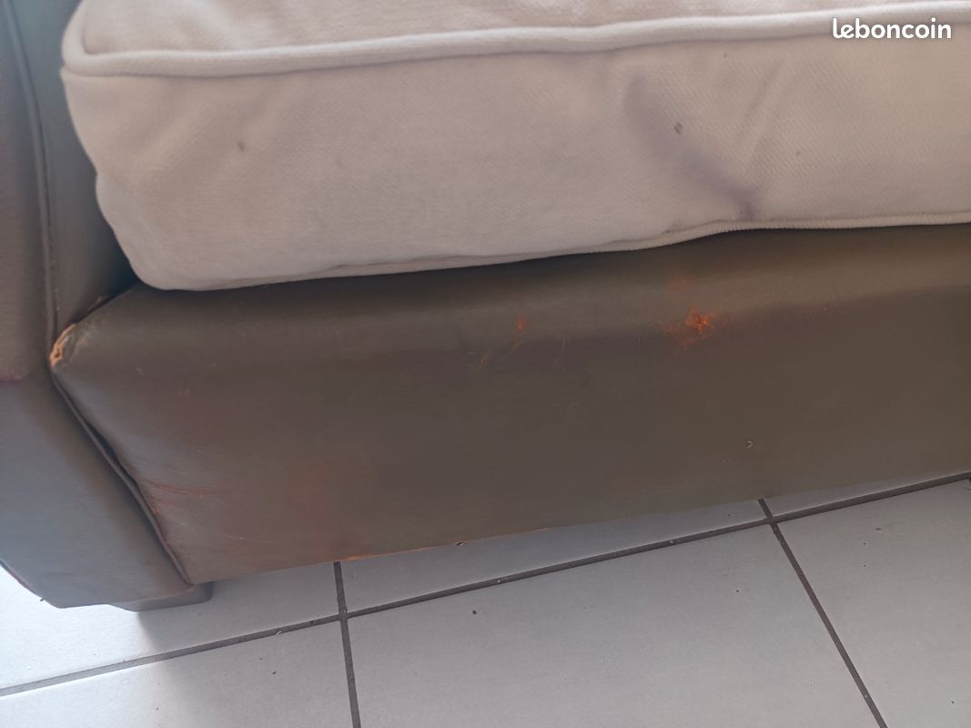 2 fauteuils cuir vintage (image 7)
