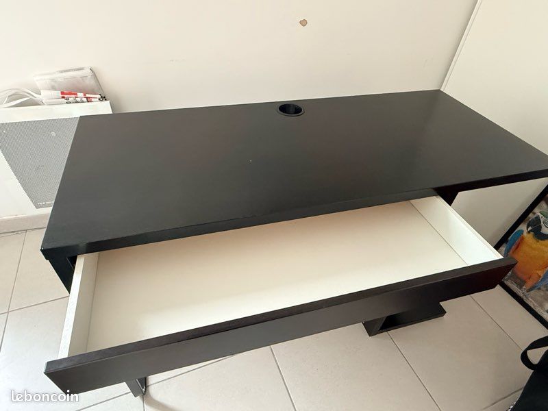 Bureau (image 3)