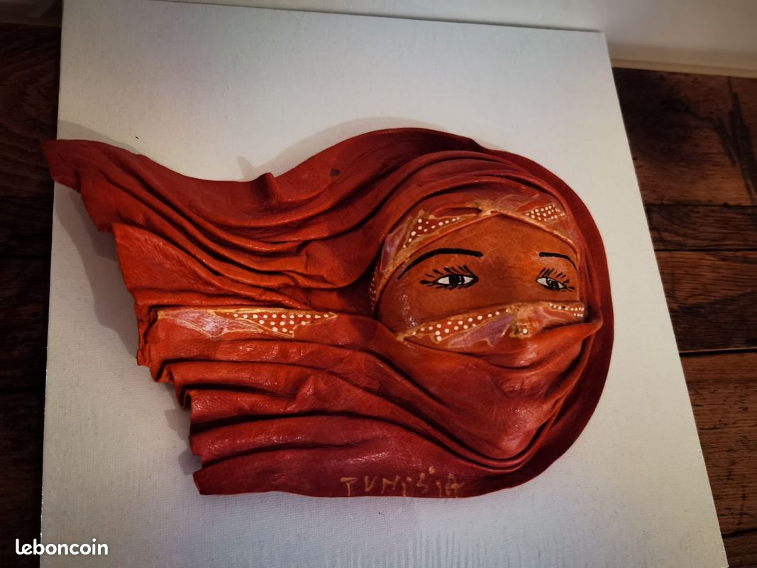 Masque cuir tunisie (image 1)
