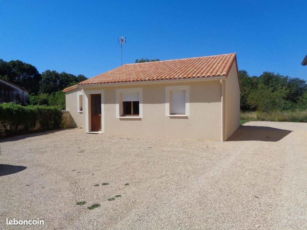 Maison 3 pièces 79 m² · à Bellefonds · 79 m² · 630 €/mois