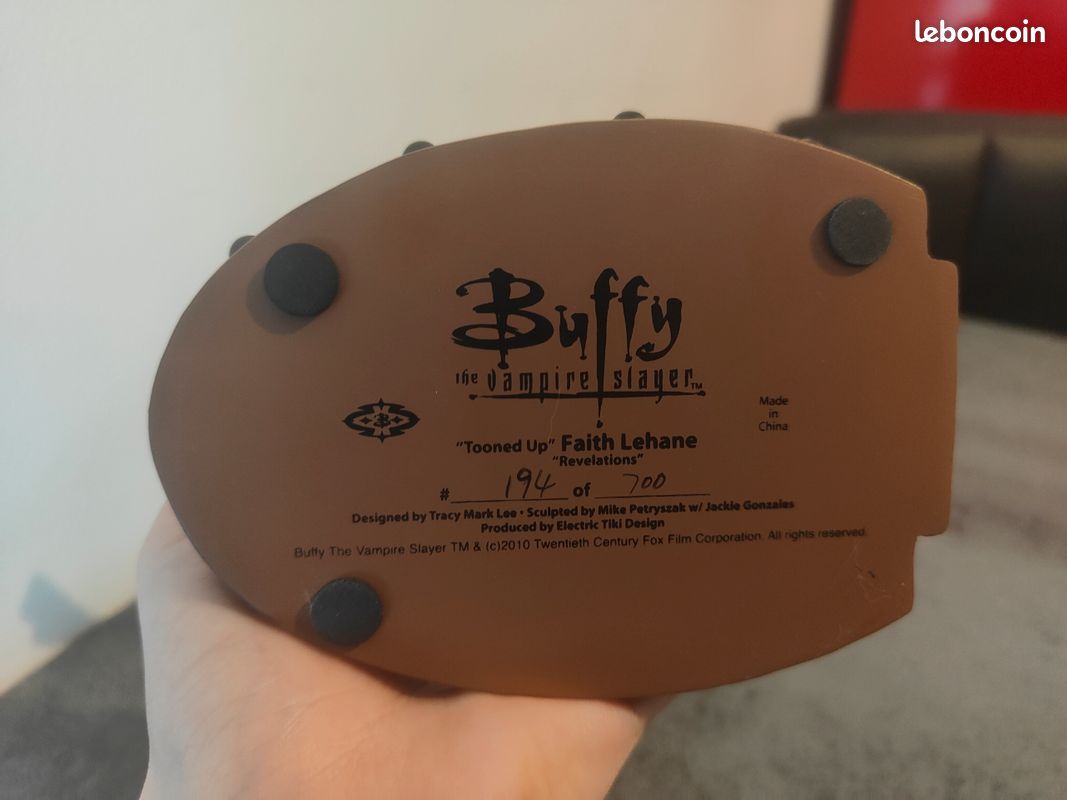 Figurine Faith - Buffy Contre Les Vampires - Résine - Diamond Select - Occasion