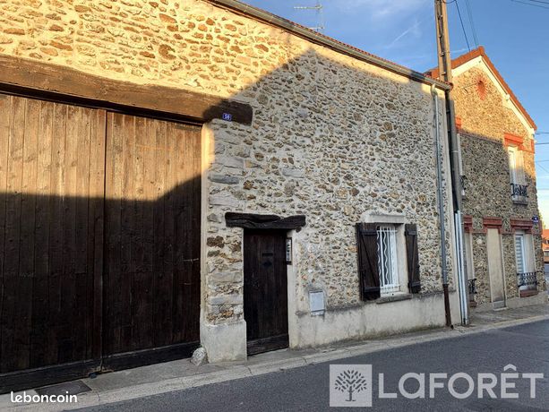 https://img.leboncoin.fr/api/v1/lbcpb1/images/9a/7a/27/9a7a2791adee14842513c25a5d6ec5360135cee9.jpg?rule=ad-image