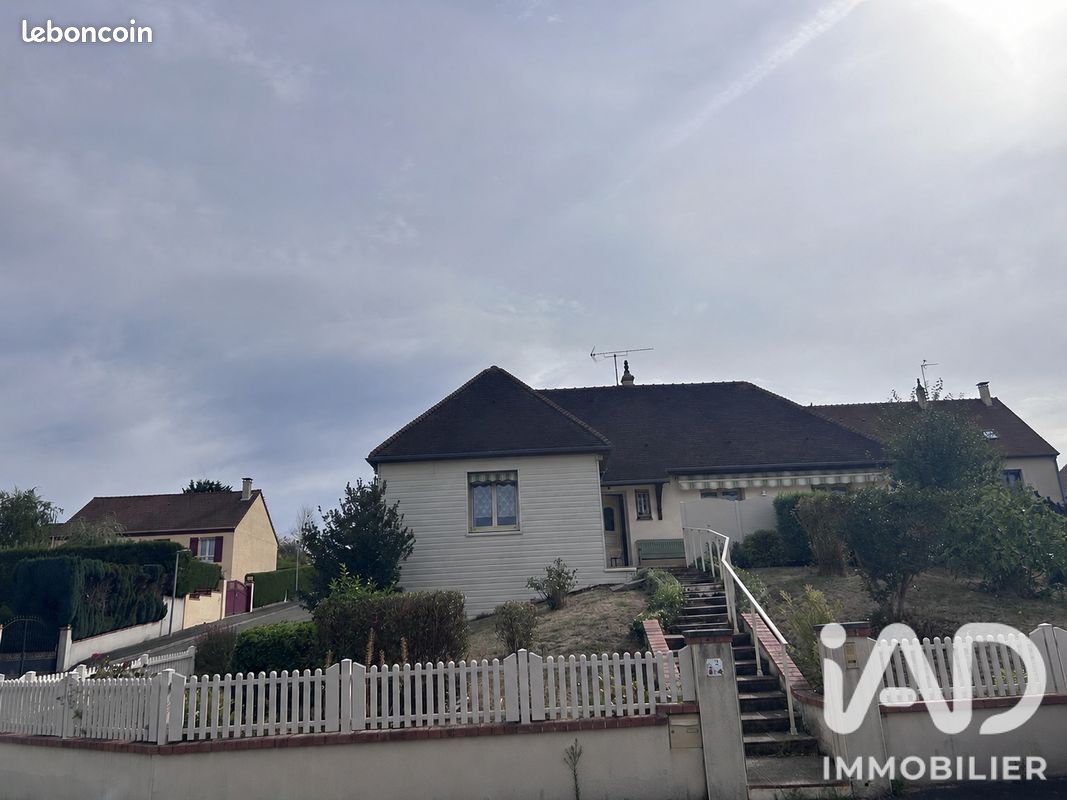 Maison 4 pièces 117 m² · à Mamers · 117 m² · 162 000 €