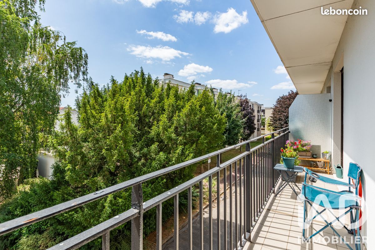 Appartement 3 pièces 60 m² · à Chennevières-sur-Marne · 60 m² · 195 000 €