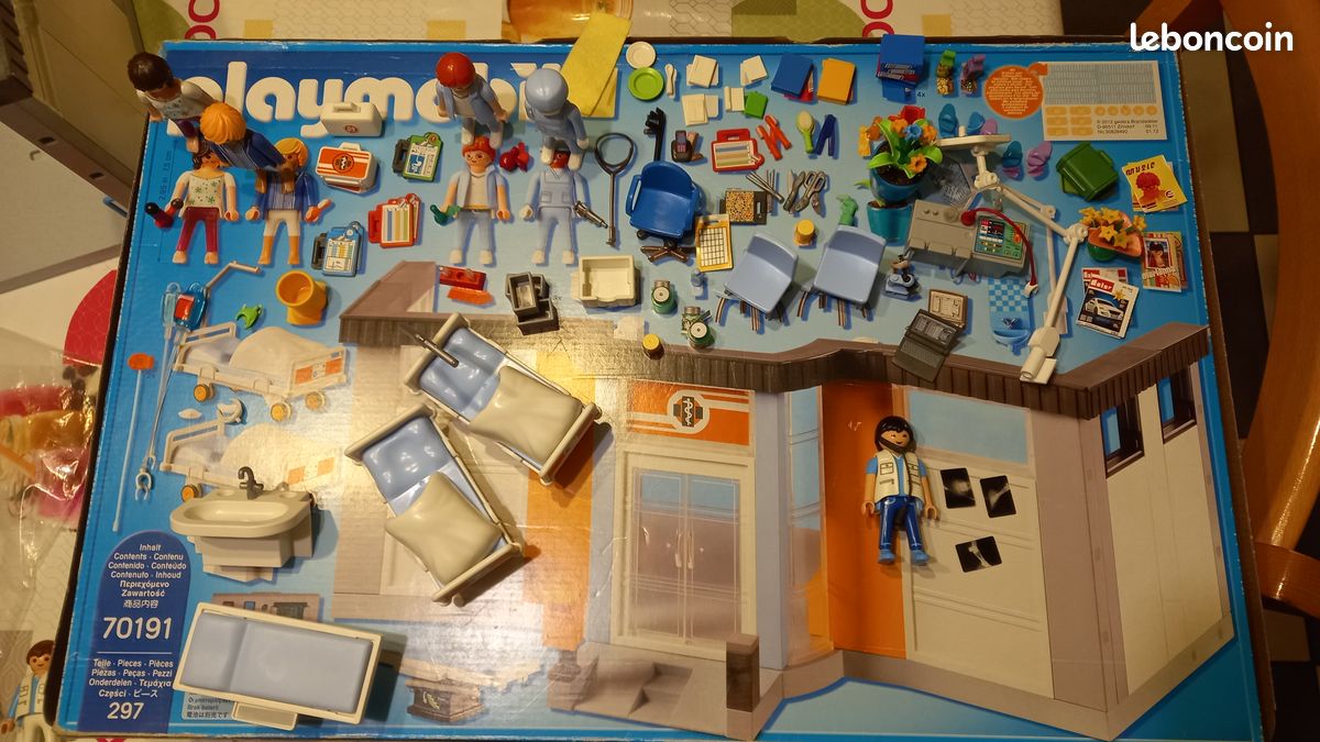 Playmobil 70191 - Clinique équipée - Jeu De Rôle Médical - Dès 4 Ans - Accessoires Et Figurines - Cadeau Pour Enfants