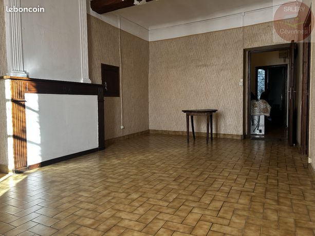 Appartement 4 pièces 81 m²